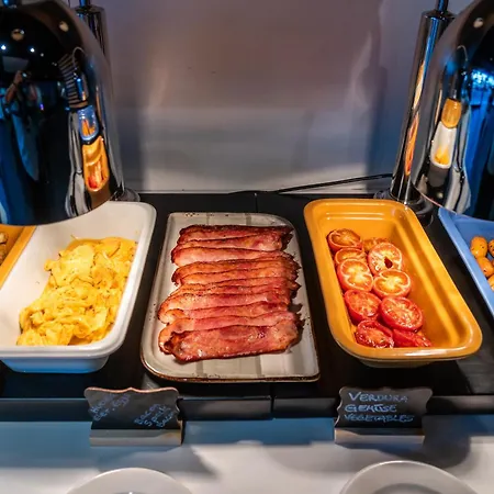 Hotel Onmood - Bed & Brunch 4*