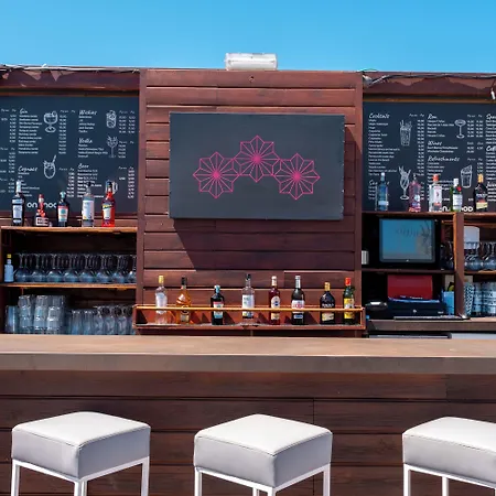 Onmood - Bed & Brunch Cala Ratjada (Mallorca)