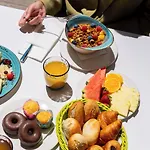فندق Onmood - Bed & Brunch 4*