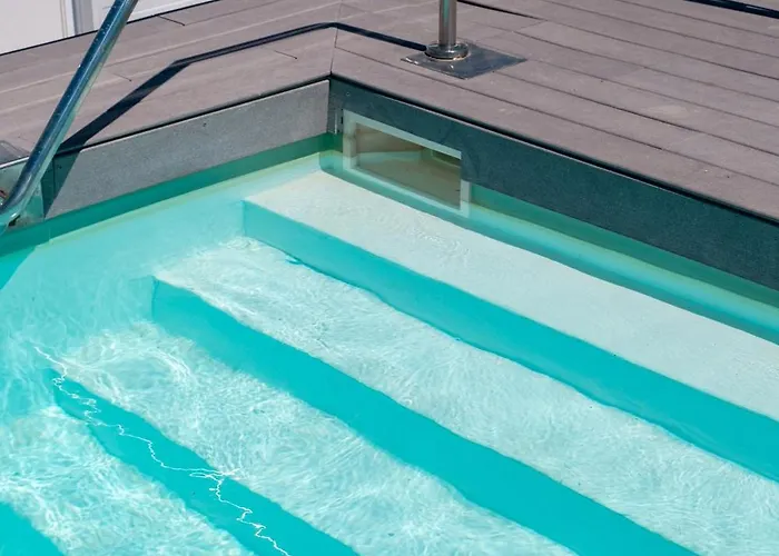 Onmood - Bed & Brunch カラ・ラトハダ