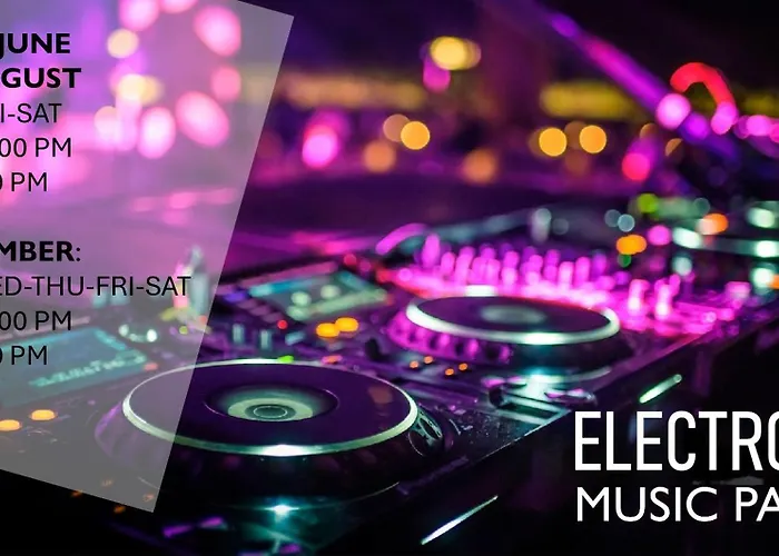 Onmood - Bed & Brunch ホテル 4*